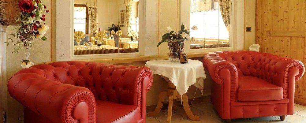 פוצה די פאסה Hotel Arnika מראה חיצוני תמונה