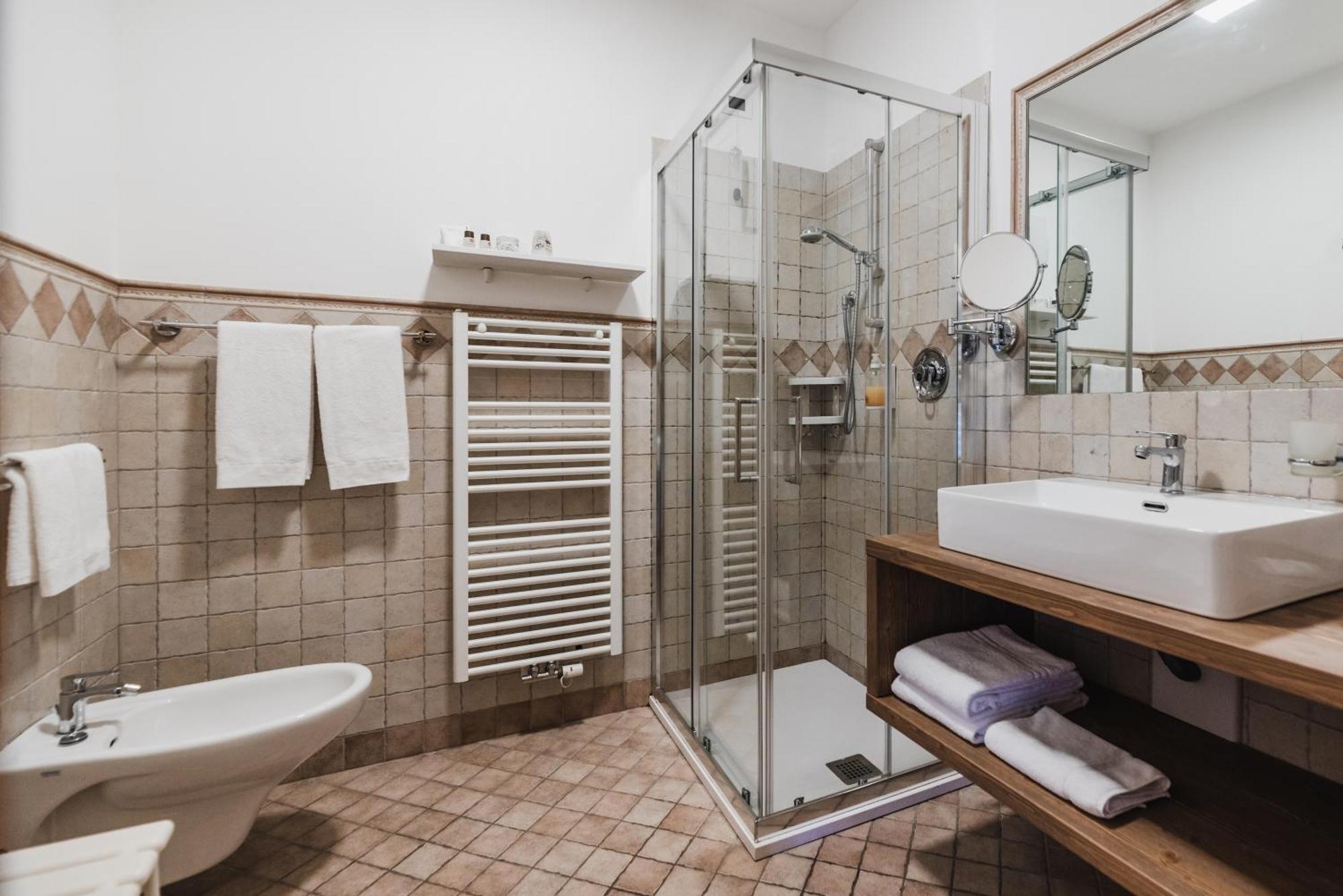 פוצה די פאסה Hotel Arnika מראה חיצוני תמונה